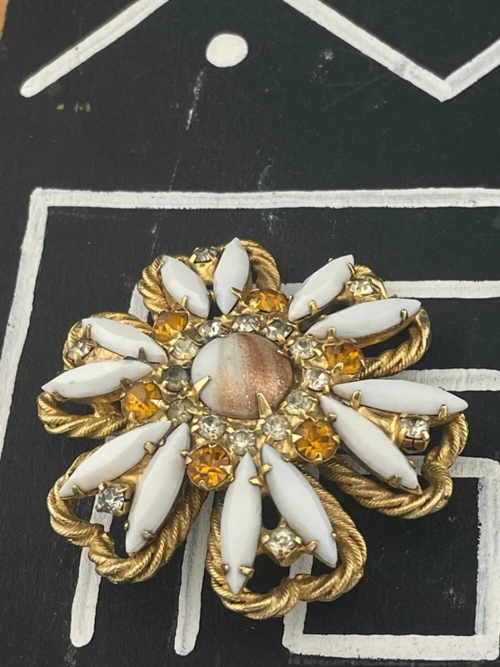 Verified Juliana D&E Brooch Gold Fluss Aventurine Milk Glass Topaz Rhinestone